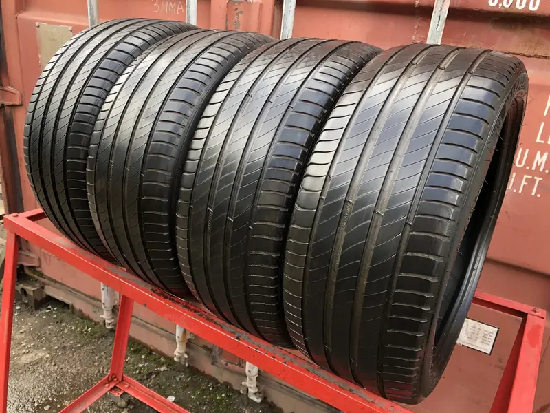 Комплект б/у шин 225/40 R18 Michelin Primacy 4