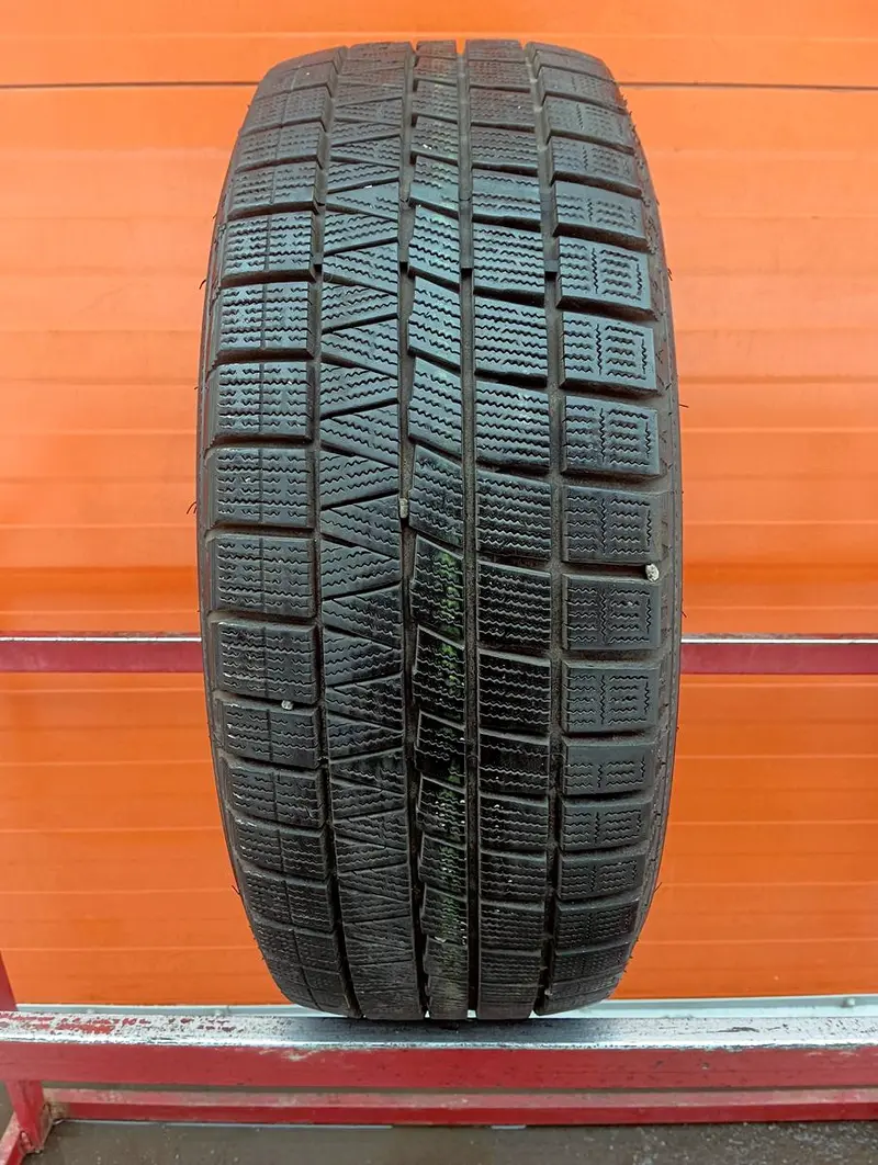 Б/у шина 225/40 R18 Nankang Corsafa