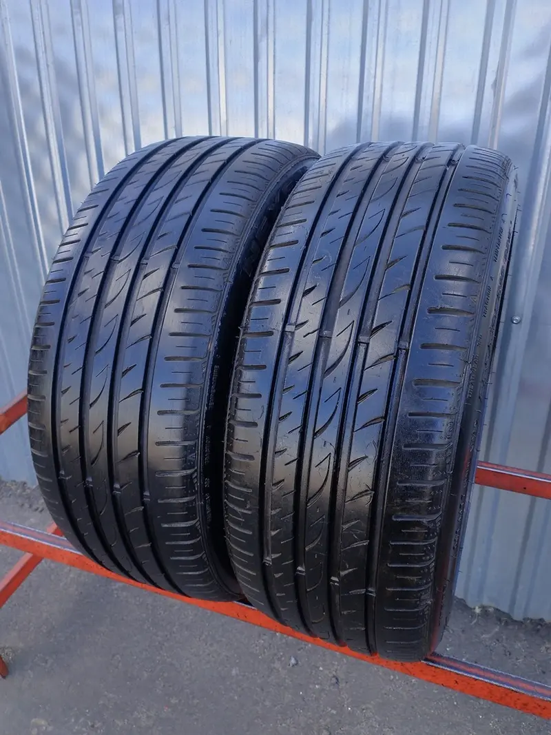 Пара б/у шин 225/40 R18 Nexen Nfera SU4