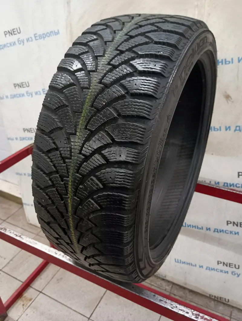 Б/у шина 225/40 R18 Nokian Hakkapeliitta 4