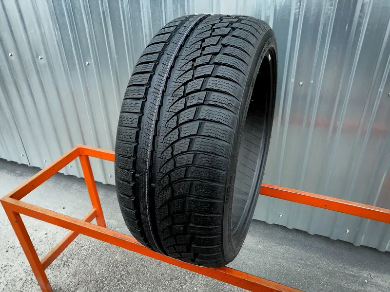 Новая шина 225/40 R18 Nokian WR A4, фото 1