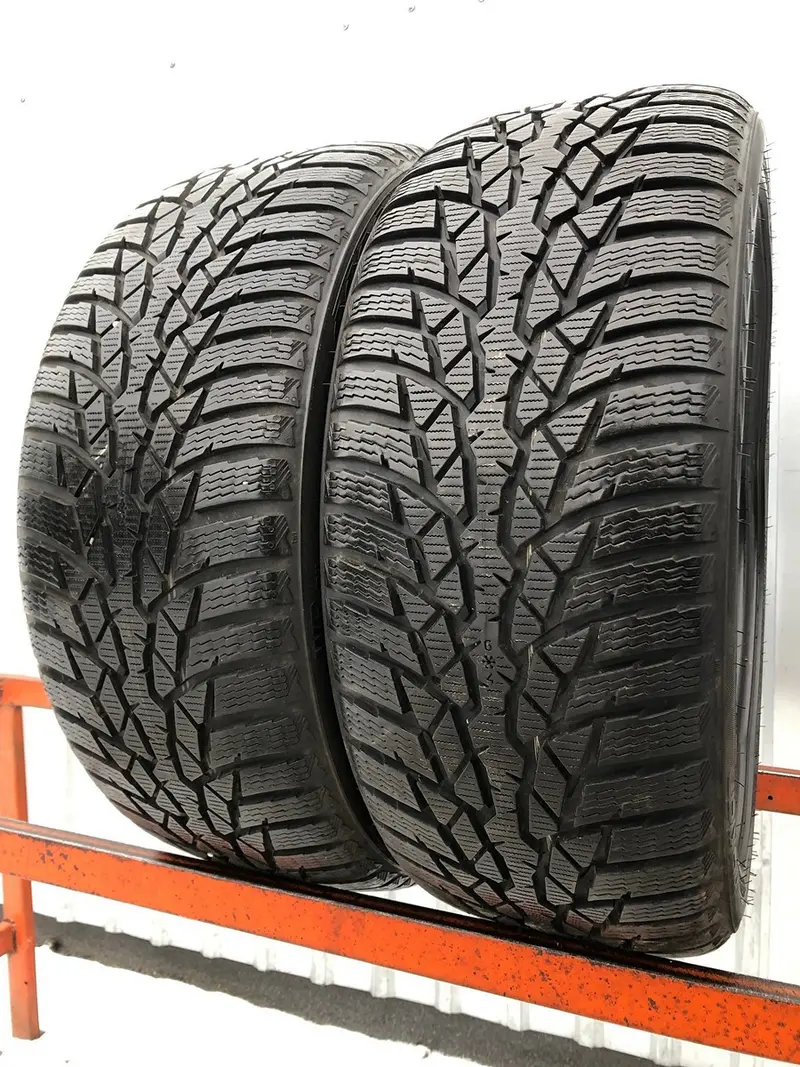 Пара б/у шин 225/40 R18 Nokian WR D4, фото 1