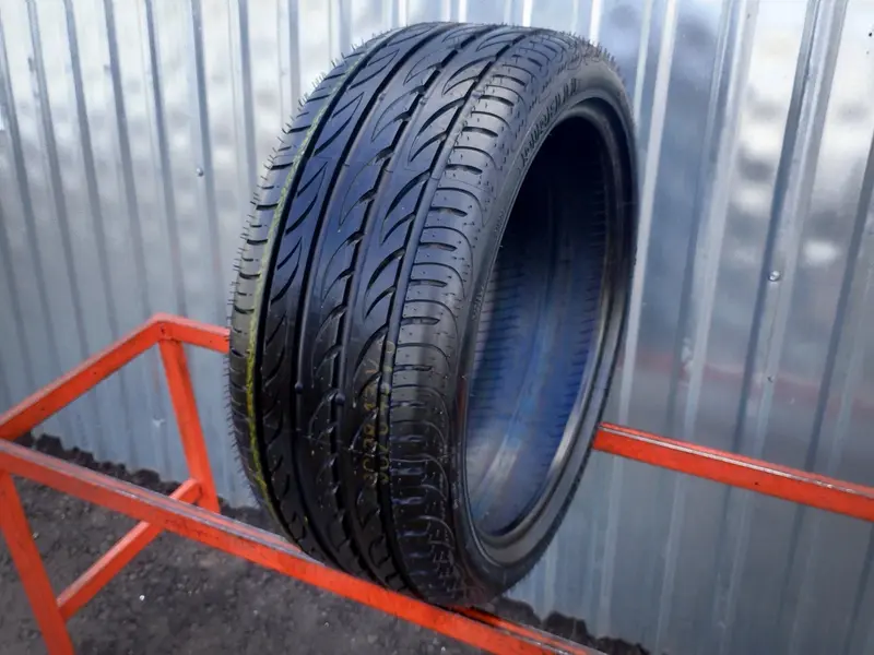 Новая шина 225/40 R18 Pirelli P Zero Nero GT, фото 1