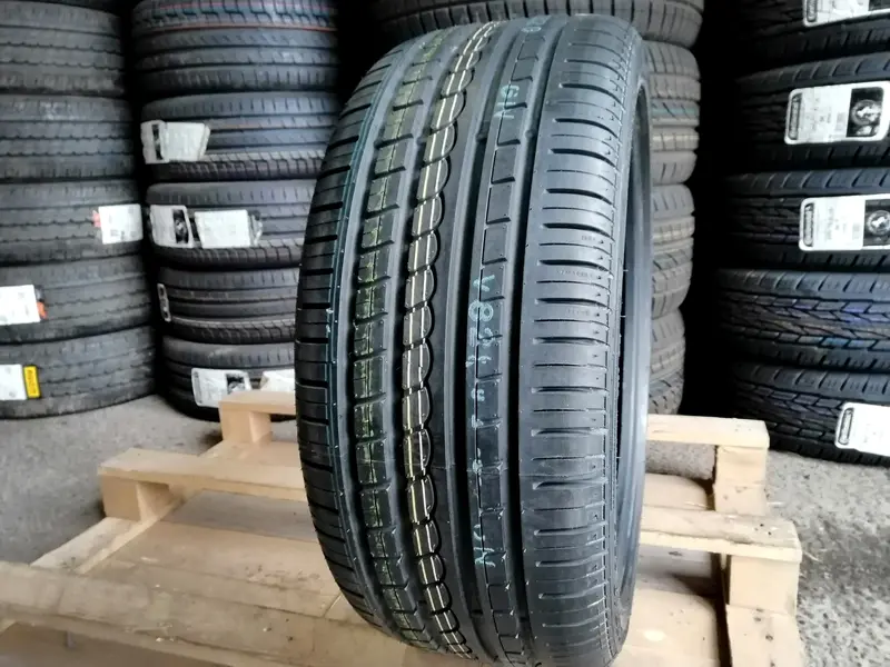 Новая шина 225/40 R18 Pirelli P Zero Rosso, фото 1