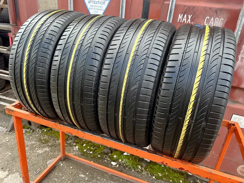 Комплект б/у шин 225/40 R18 Pirelli Powergy
