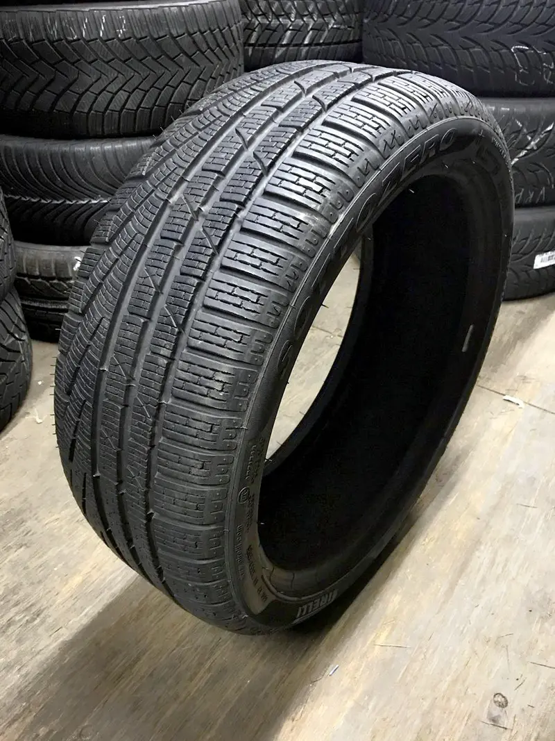 Б/у шина 225/40 R18 Pirelli Winter 210 Sottozero 2 RunFlat, фото 1