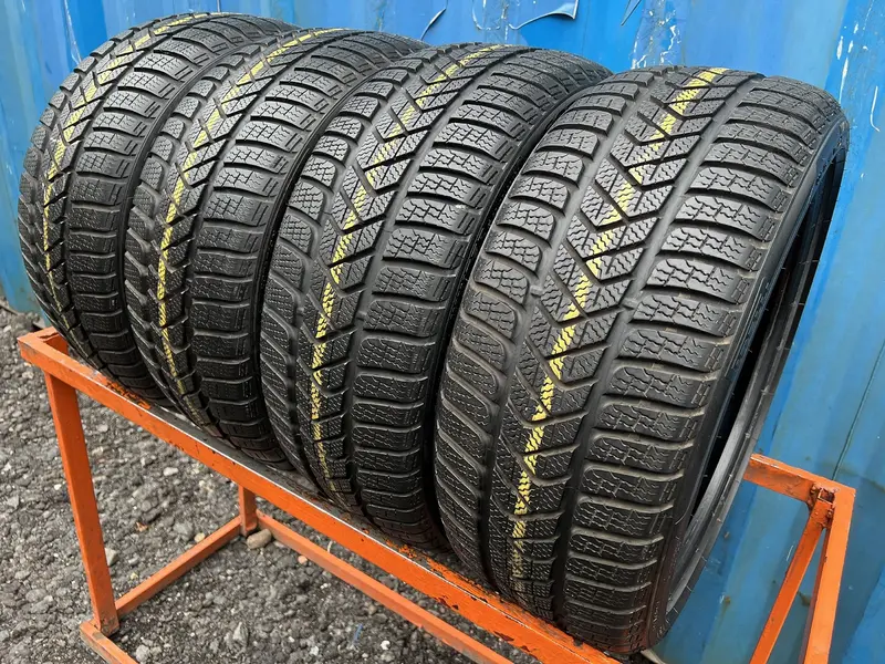 Комплект б/у шин 225/40 R18 Pirelli Winter Sottozero 3, фото 1