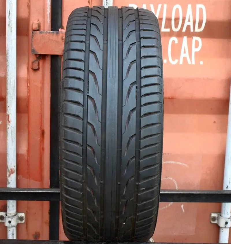 Б/у шина 225/40 R18 Semperit Speed-Life