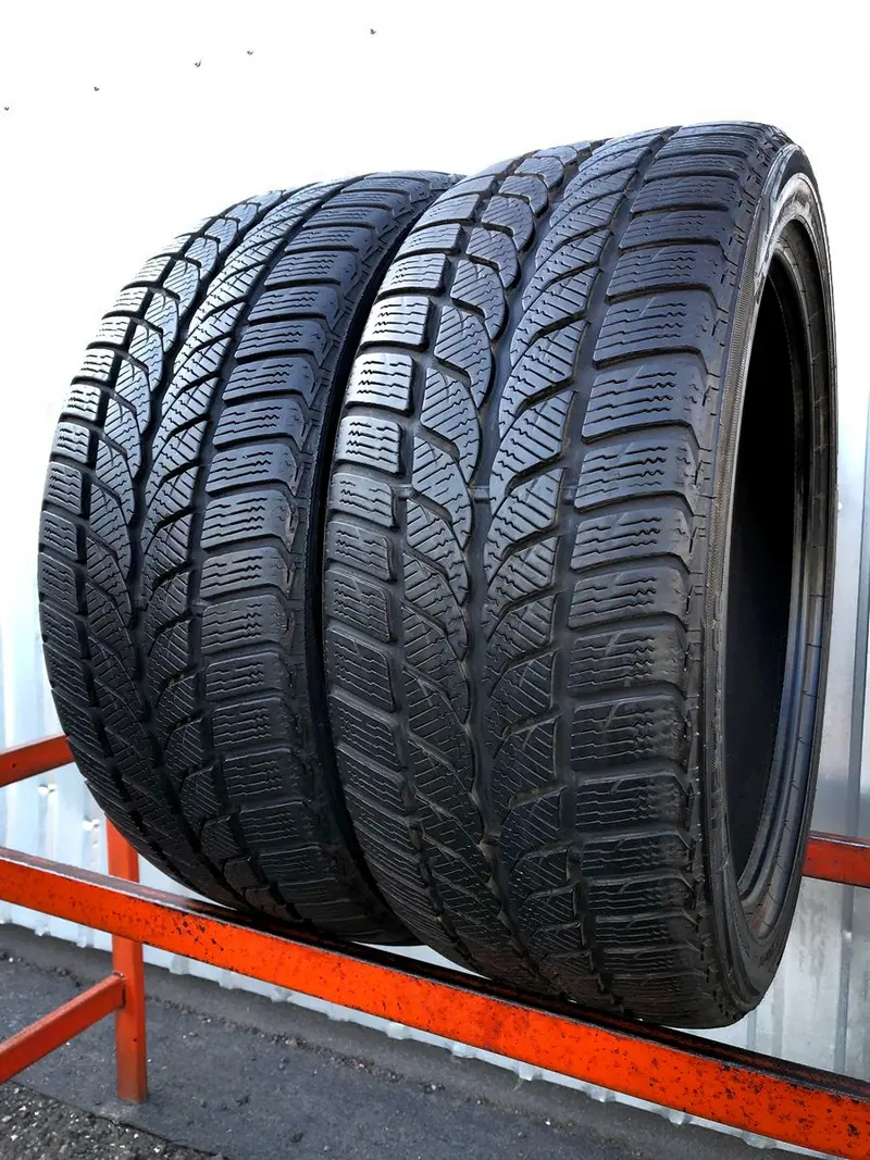 Пара б/у шин 225/40 R18 Uniroyal MS Plus 66, фото 1