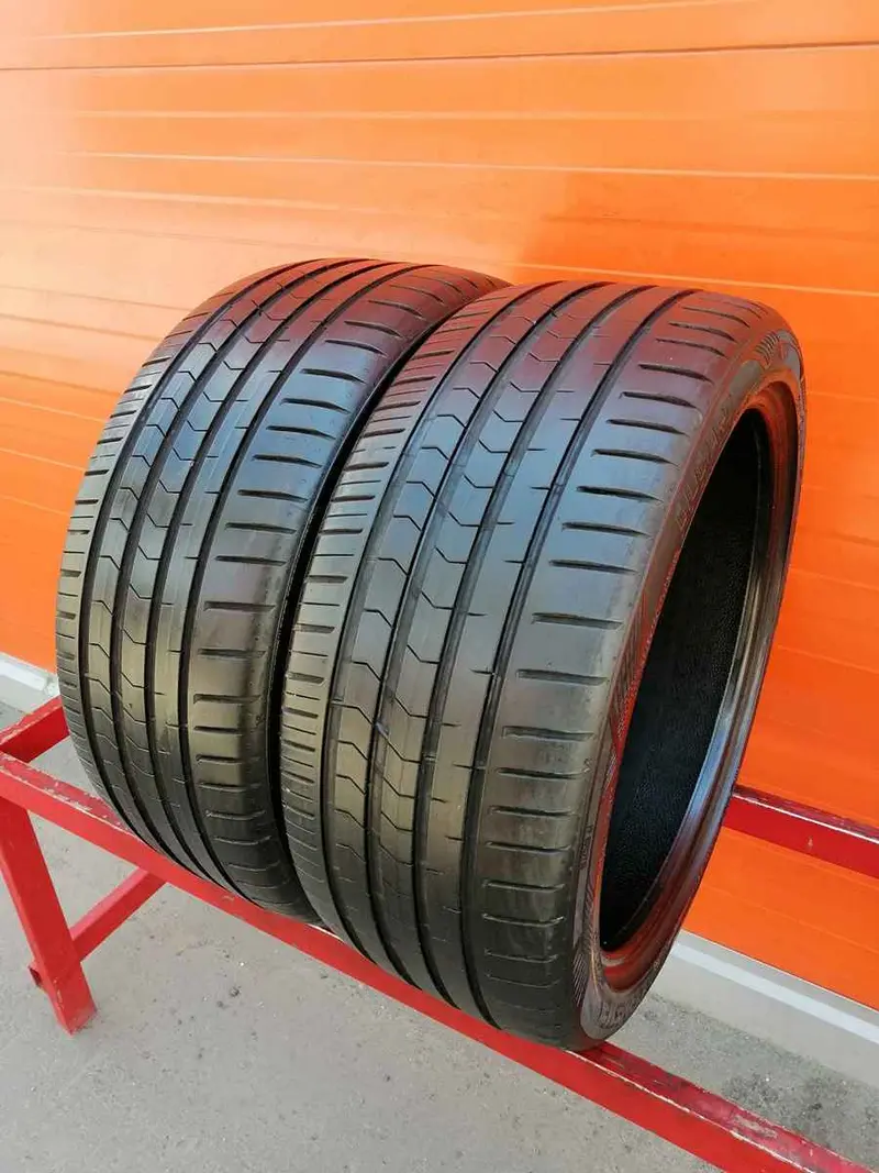 Пара б/у шин 225/40 R18 Vredestein Ultrac Satin