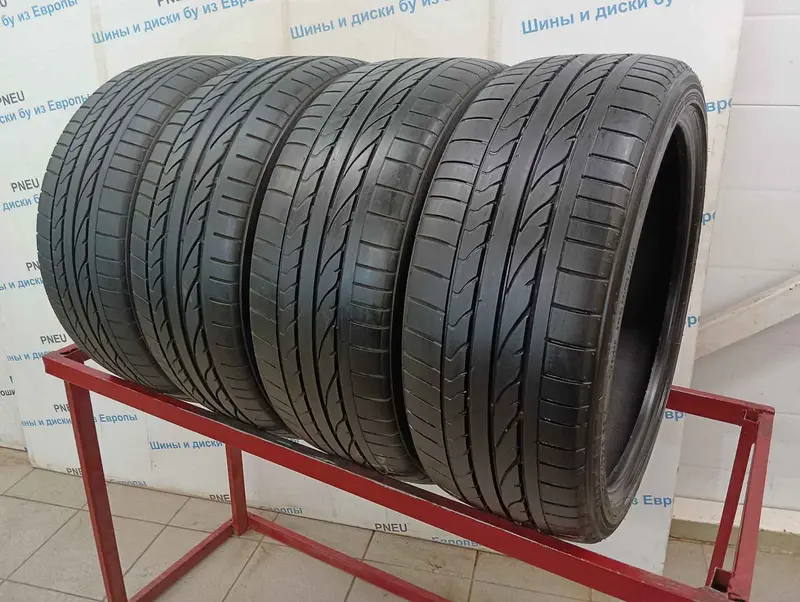 Комплект б/у шин 225/40 R19 Bridgestone Potenza RE 050A