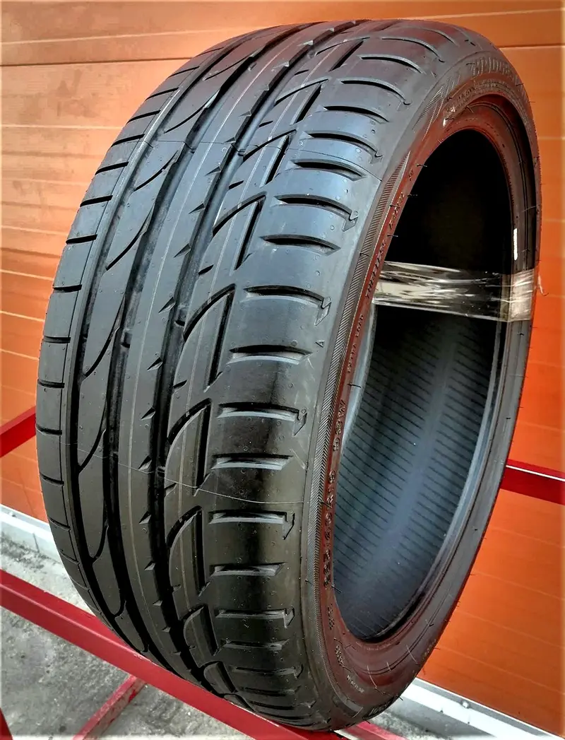Новая шина 225/40 R19 Bridgestone Potenza S001, фото 1