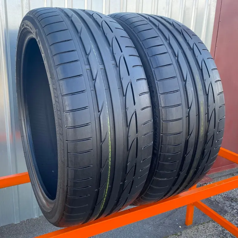 Пара б/у шин 225/40 R19 Bridgestone Potenza S001