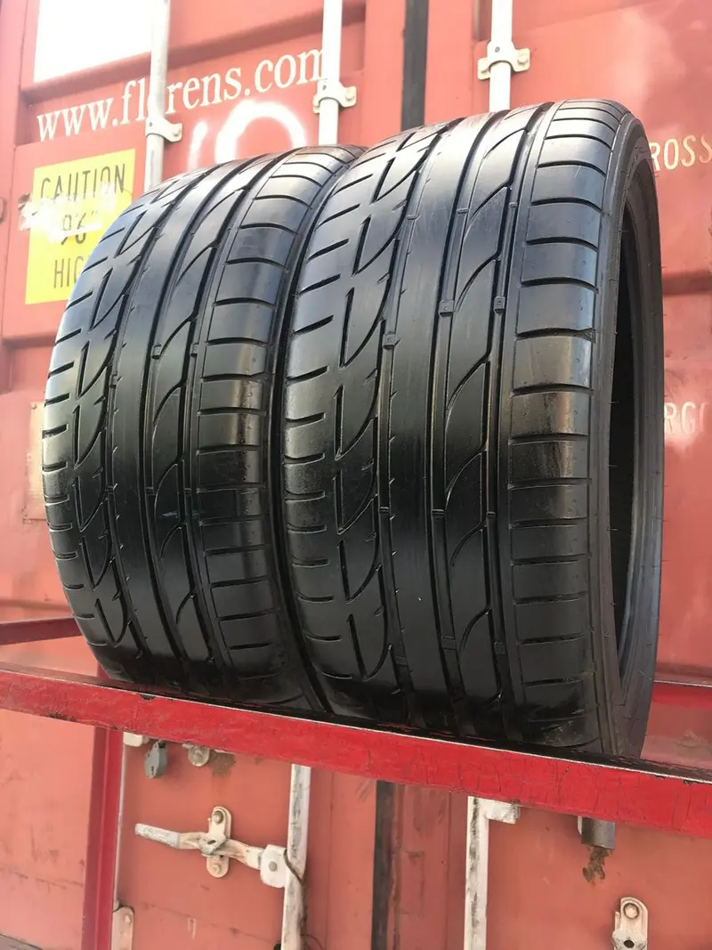 Пара б/у шин 225/40 R19 Bridgestone Potenza S001