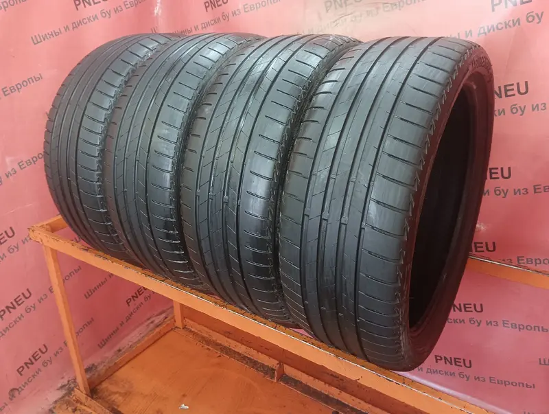 Комплект б/у шин 225/40 R19 Bridgestone Turanza T005