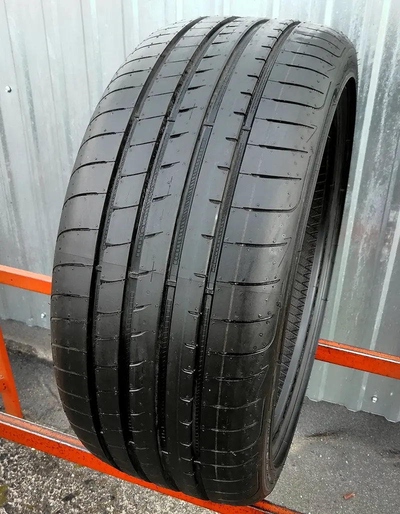 Б/у шина 225/40 R19 Goodyear Eagle F1 Asymmetric 3