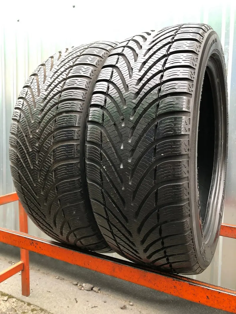 Пара б/у шин 225/45 R17 BFGoodrich G-Force Winter