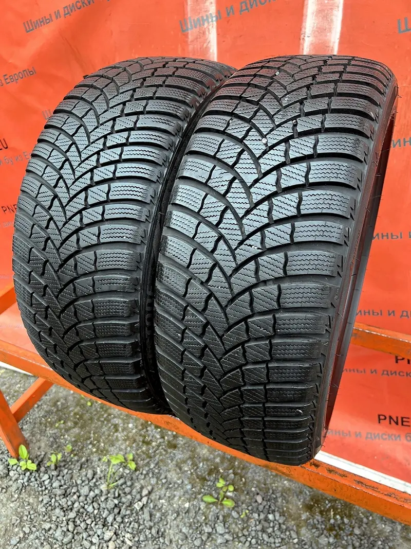 Пара б/у шин 225/45 R17 Bridgestone Blizzak LM-001 evo