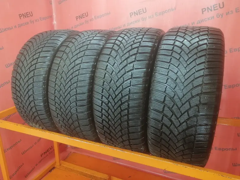 Комплект б/у шин 225/45 R17 Bridgestone Blizzak LM-005