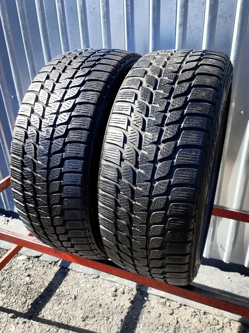 Пара б/у шин 225/45 R17 Bridgestone Blizzak LM25 RunFlat