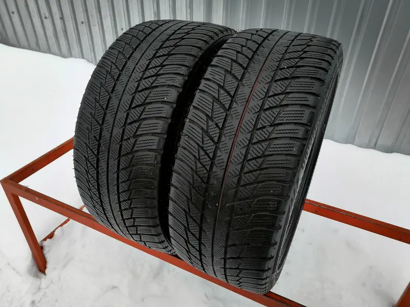 Пара б/у шин 225/45 R17 Bridgestone Drive Guard Winter RunFlat