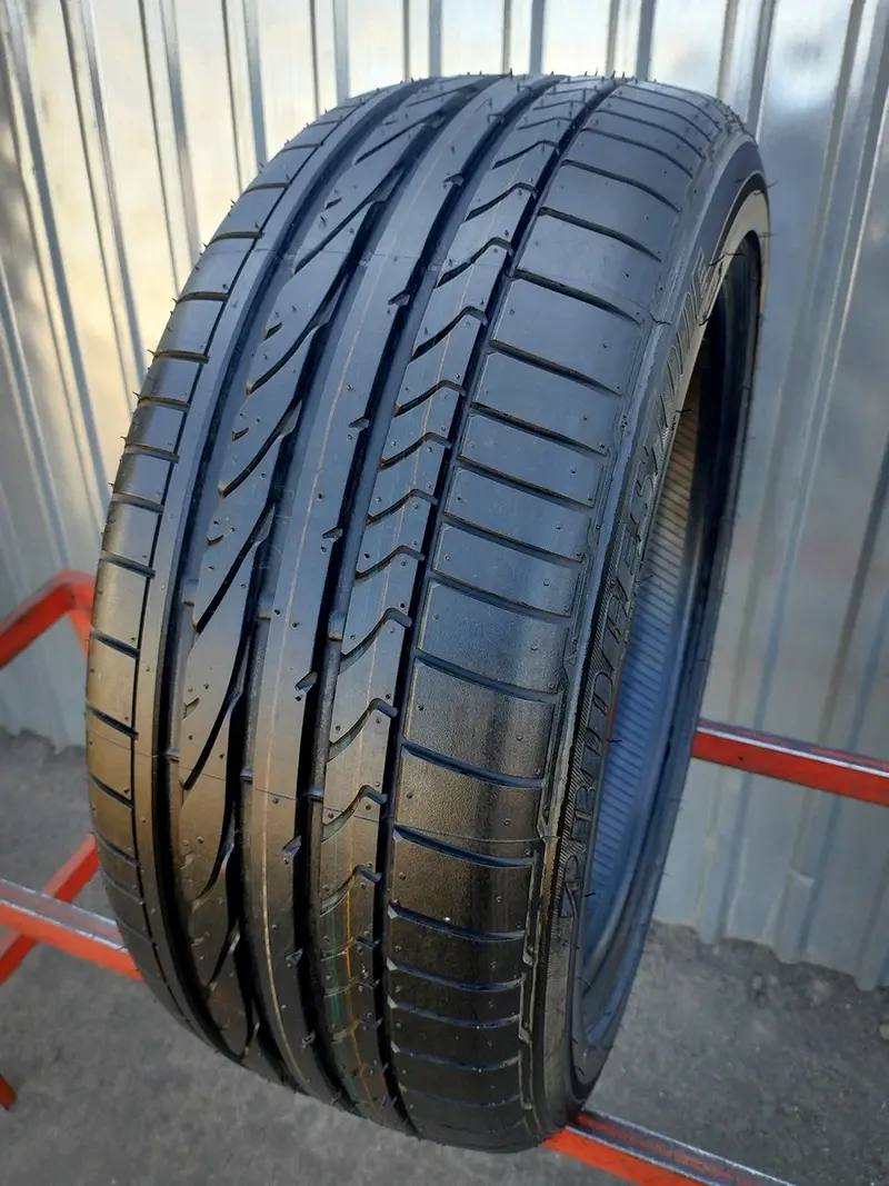Б/у шина 225/45 R17 Bridgestone Potenza RE 050A