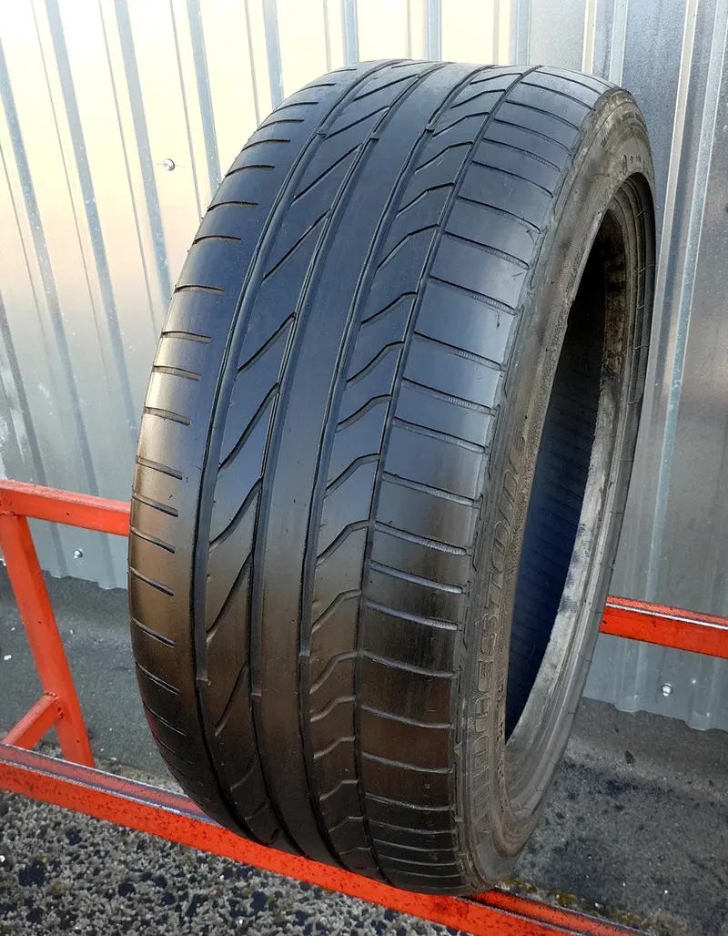 Б/у шина 225/45 R17 Bridgestone Potenza RE 050 RunFlat