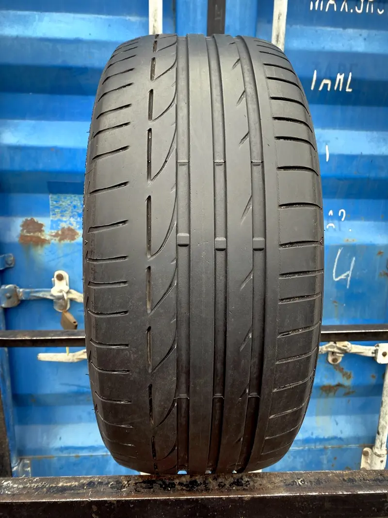Б/у шина 225/45 R17 Bridgestone Potenza S001 RFT
