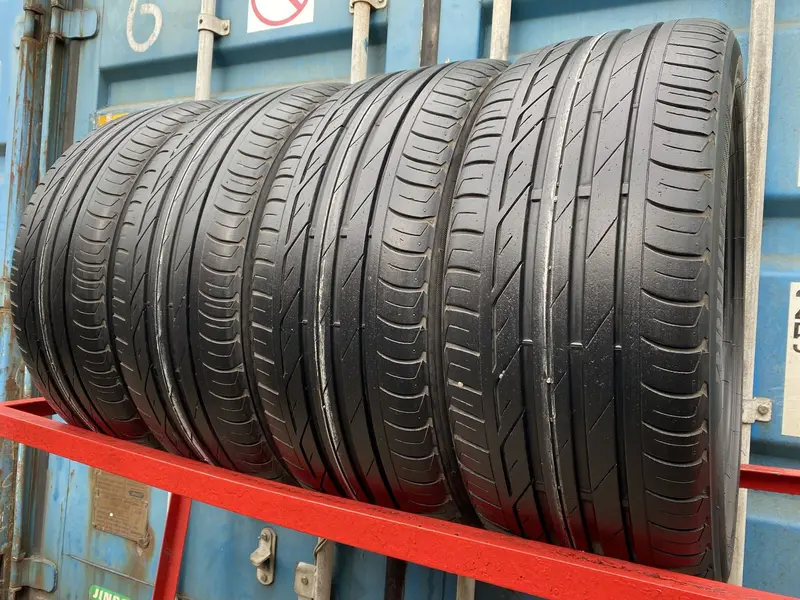 Комплект б/у шин 225/45 R17 Bridgestone Turanza T001