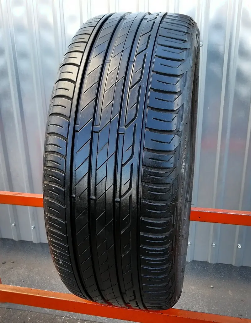 Б/у шина 225/45 R17 Bridgestone Turanza T001