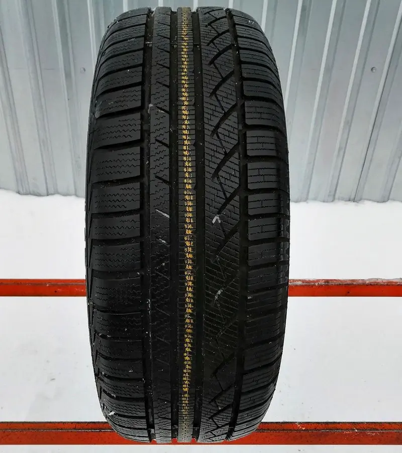 Б/у шина 225/45 R17 Continental ContiWinterContact TS 810