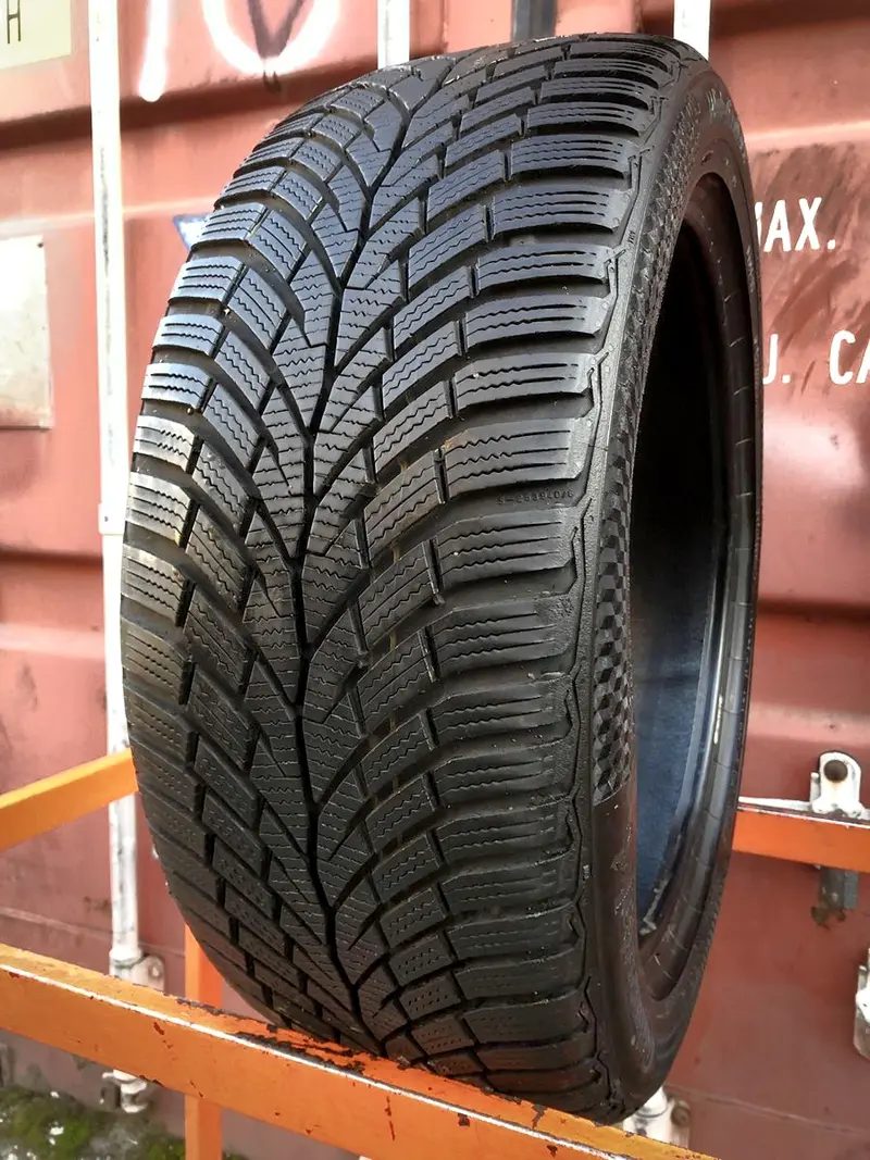 Б/у шина 225/45 R17 Continental ContiWinterContact TS 870