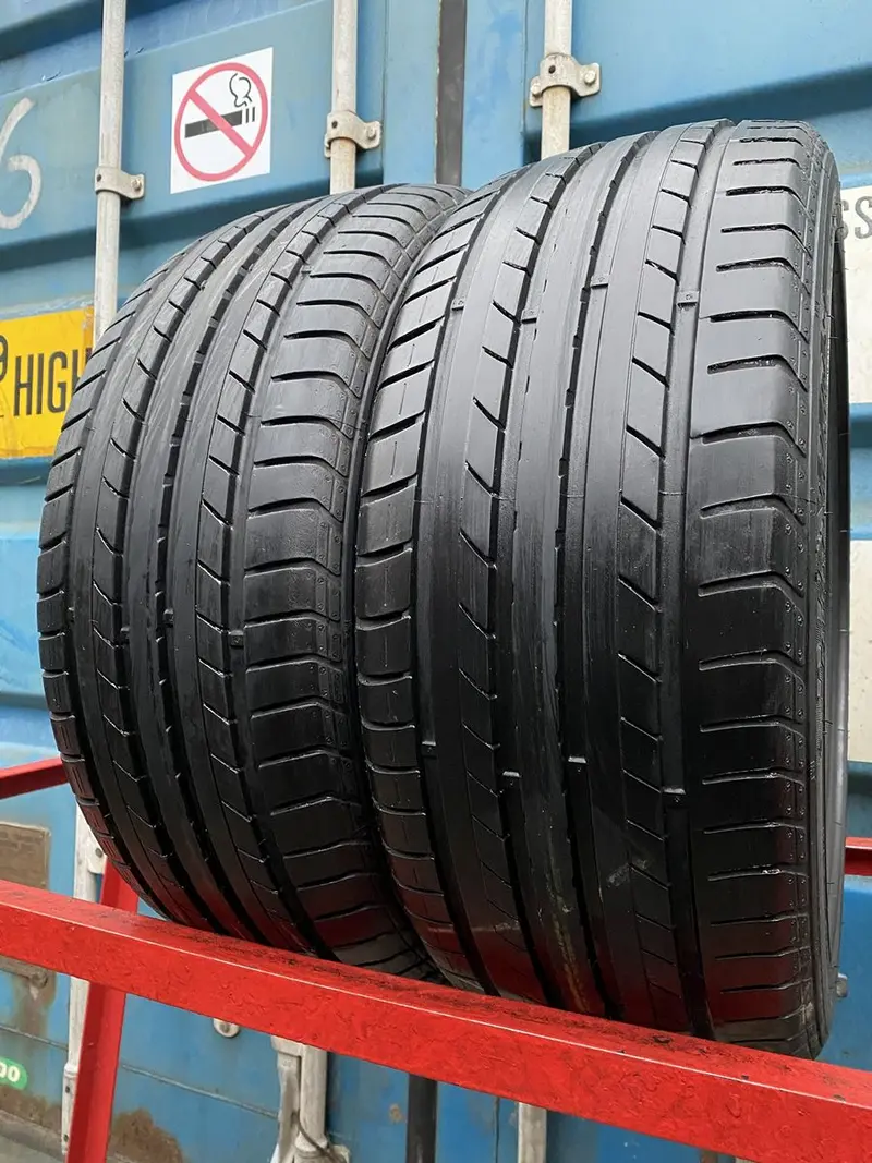 Пара б/у шин 225/45 R17 Dunlop SP Sport 01A