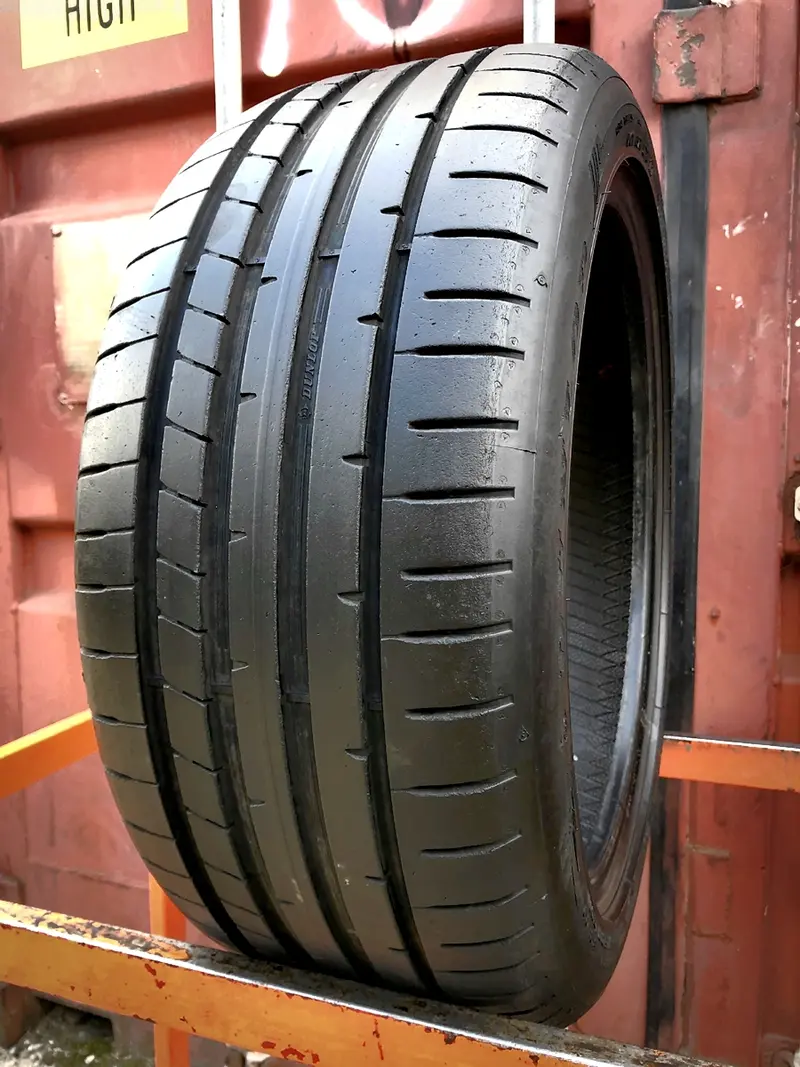 Б/у шина 225/45 R17 Dunlop SP Sport Maxx RT 2, фото 1