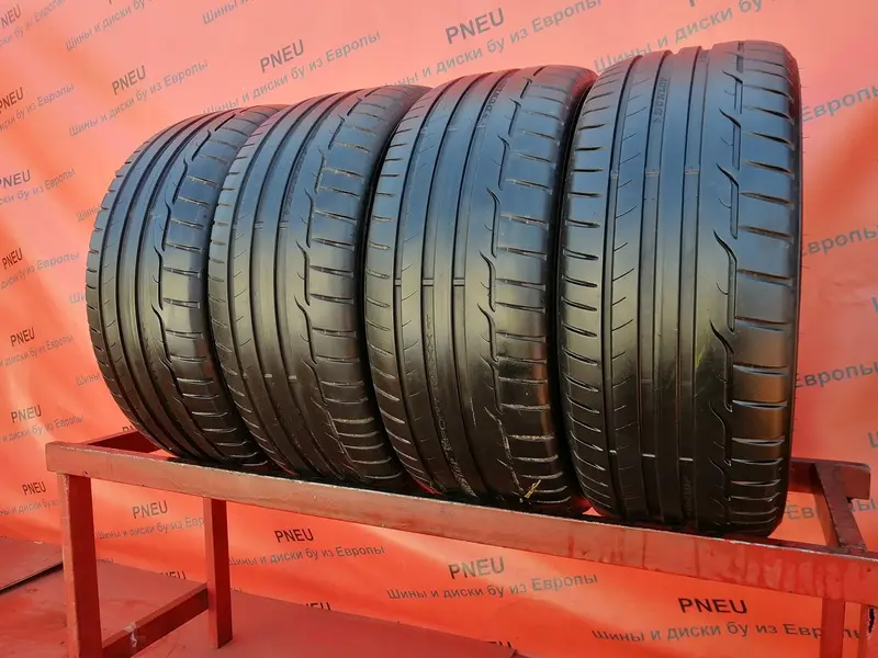 Комплект б/у шин 225/45 R17 Dunlop SP Sport Maxx RT