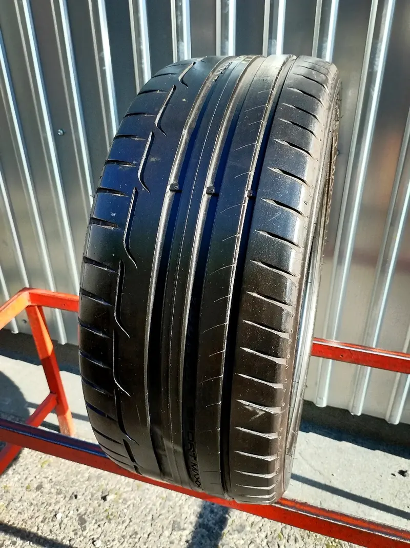 Б/у шина 225/45 R17 Dunlop SP Sport Maxx RT