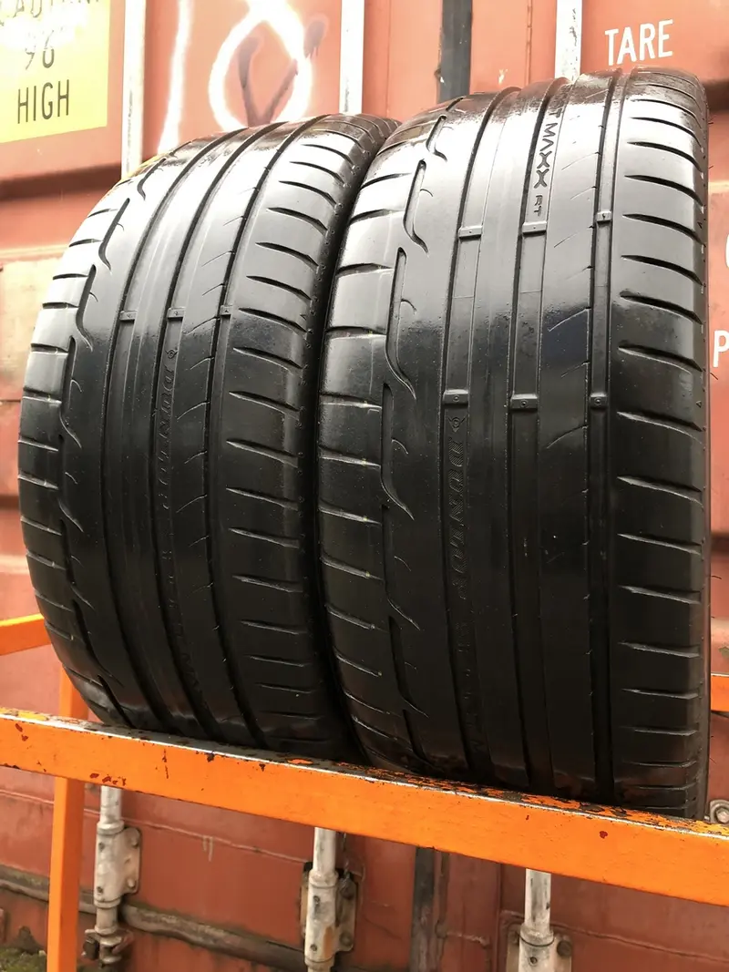 Пара б/у шин 225/45 R17 Dunlop SP Sport Maxx RT