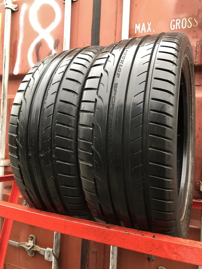 Пара б/у шин 225/45 R17 Dunlop SP Sport Maxx RT