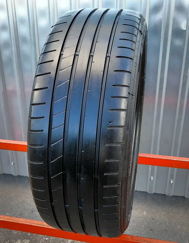 Б/у шина 225/45 R17 Dunlop SP Sport Maxx TT RFT