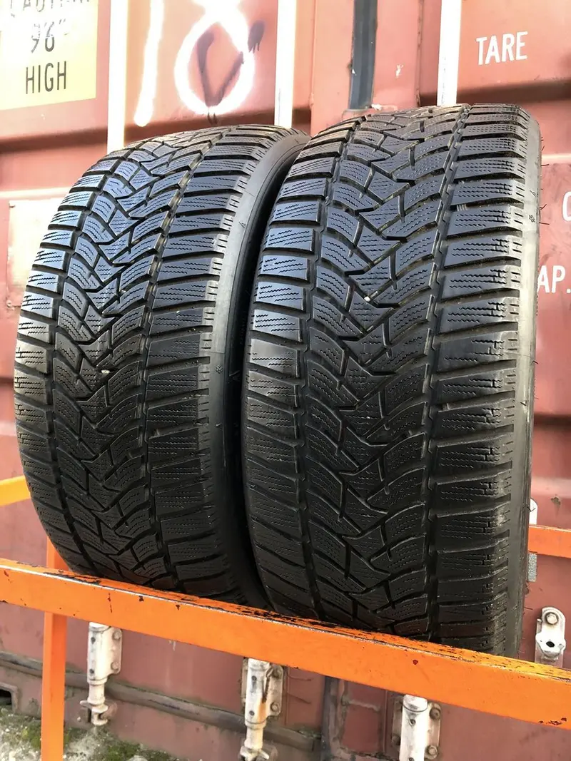 Пара б/у шин 225/45 R17 Dunlop Winter Sport 5