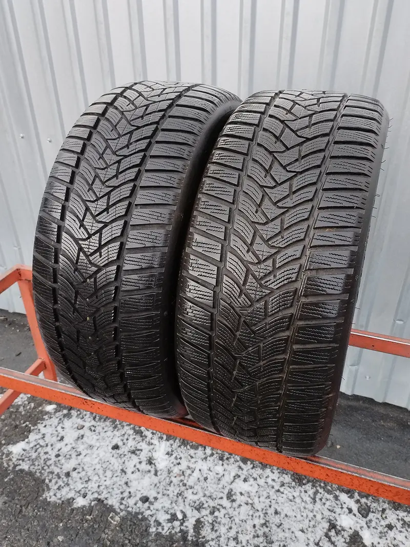 Пара б/у шин 225/45 R17 Dunlop Winter Sport 5