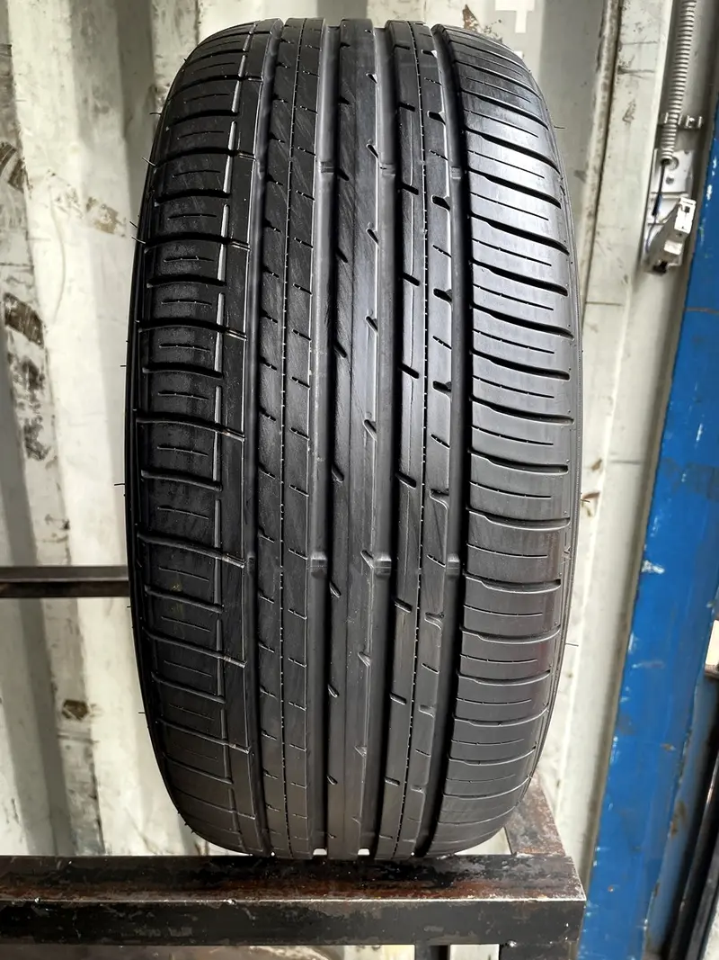 Б/у шина 225/45 R17 Falken Ziex ZE-914B