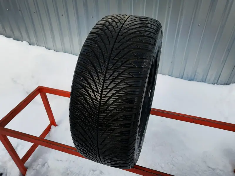 Б/у шина 225/45 R17 Fulda MultiControl