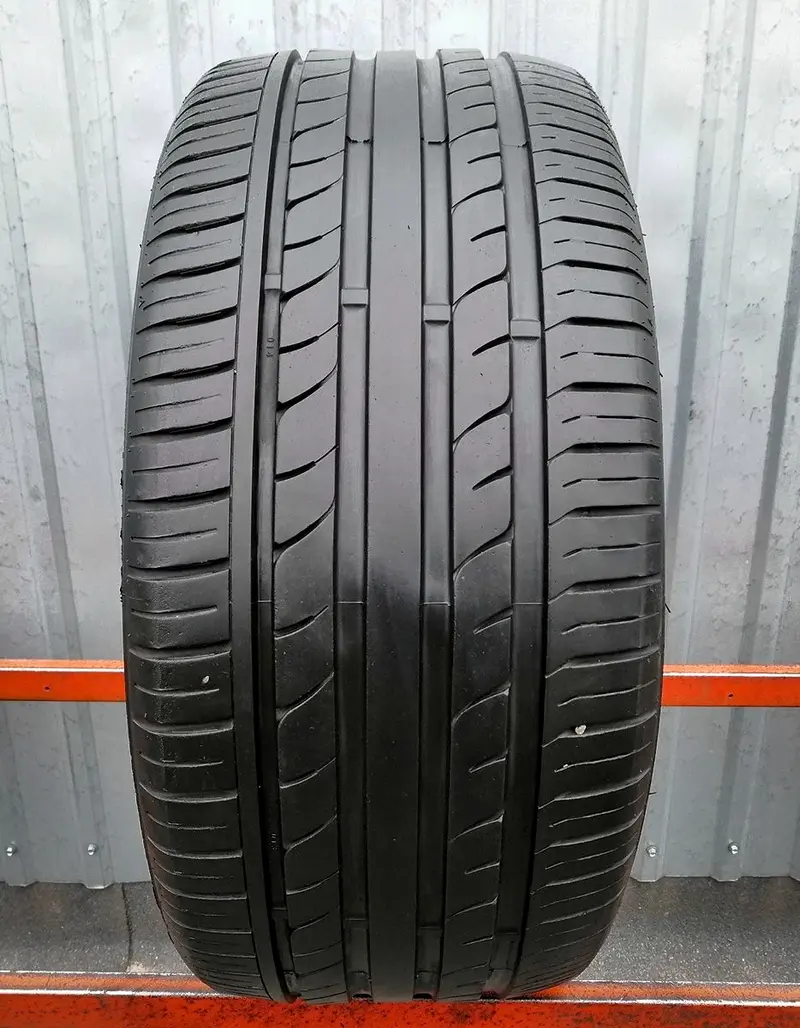 Б/у шина 225/45 R17 Goodride Sport SA-37