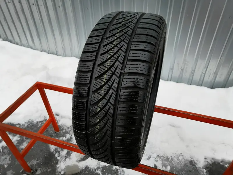 Б/у шина 225/45 R17 Hankook Optimo 4S H730