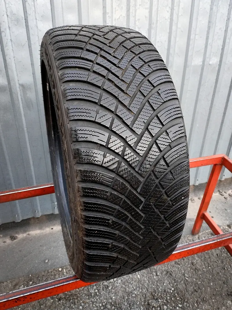 Б/у шина 225/45 R17 Hankook Winter I*cept RS3 W462
