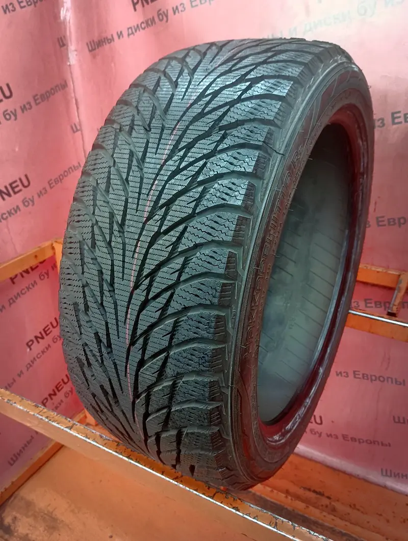 Новая шина 225/45 R17 Nokian Hakkapeliitta R2