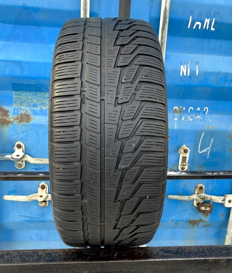 Б/у шина 225/45 R17 Nokian WR G2 RunFlat