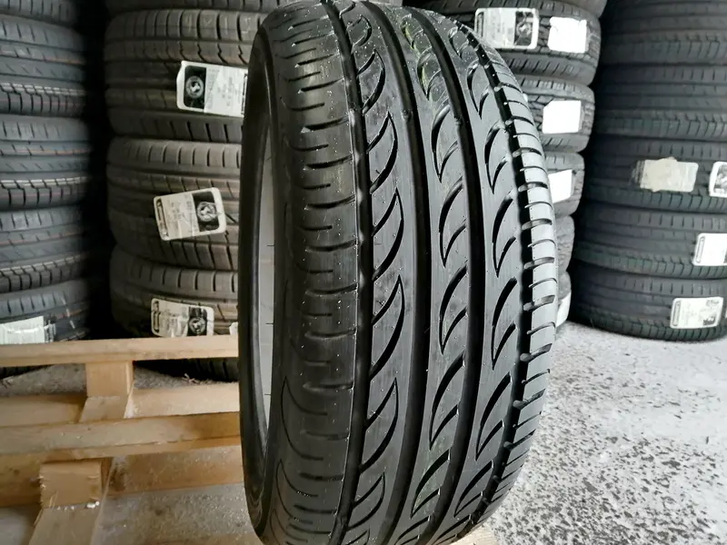 Новая шина 225/45 R17 Pirelli P Zero Nero, фото 1