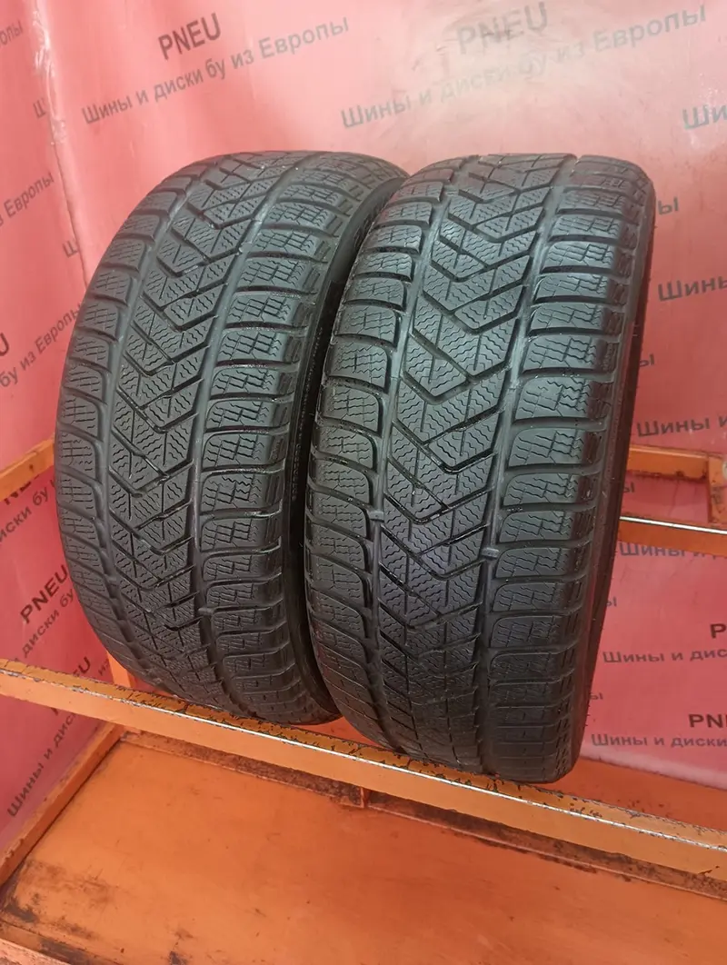 Пара б/у шин 225/45 R17 Pirelli Winter Sottozero 3
